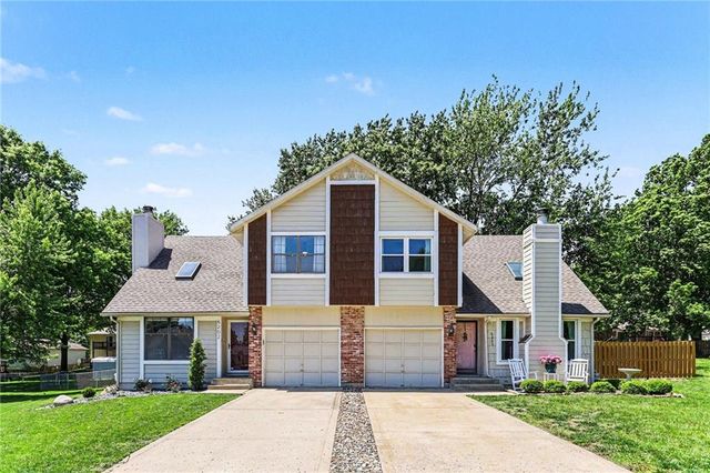 6202 RENE Street, Shawnee, KS 66216