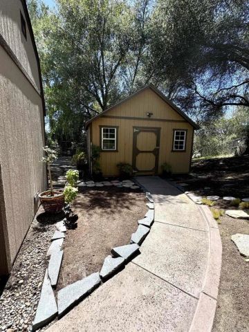 29036 Miller Road, Valley Center, CA 92082