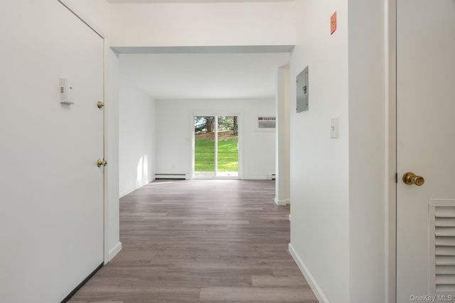 1 Locust Court C, Fishkill, NY 12524