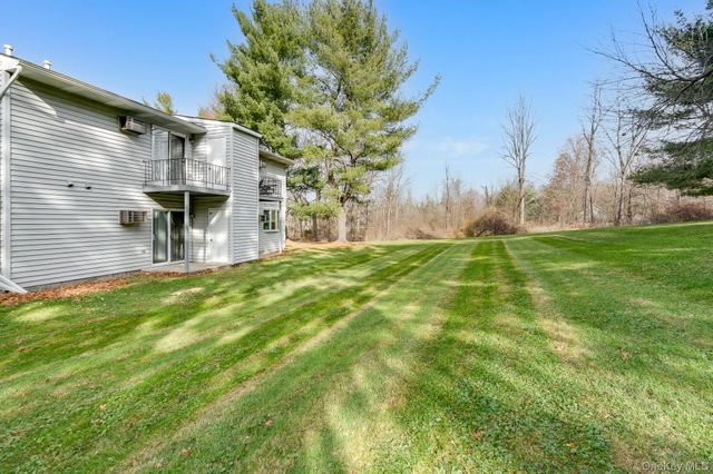 1 Locust Court C, Fishkill, NY 12524