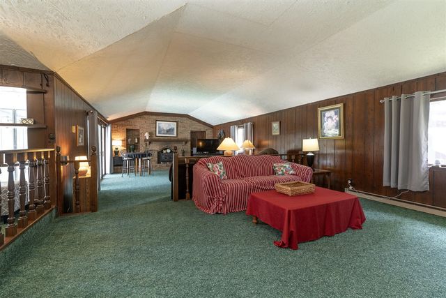 55081 Buckhorn Road, Three Rivers, MI 49093