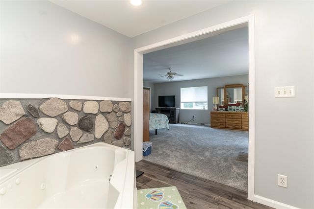 55081 Buckhorn Road, Three Rivers, MI 49093