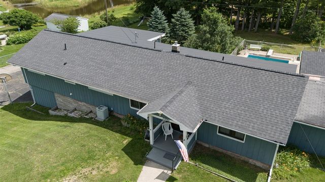 55081 Buckhorn Road, Three Rivers, MI 49093
