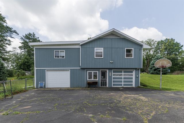 55081 Buckhorn Road, Three Rivers, MI 49093