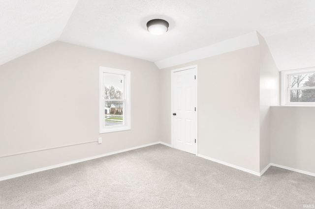 4020 Vistula Road, Mishawaka, IN 46544