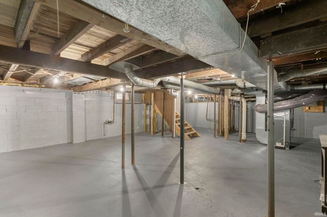 4020 Vistula Road, Mishawaka, IN 46544