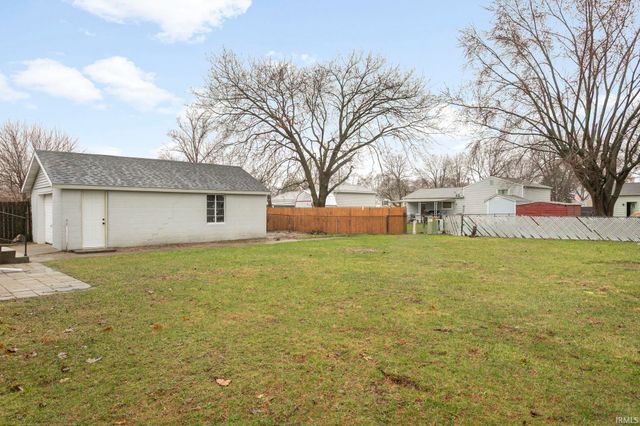 4020 Vistula Road, Mishawaka, IN 46544