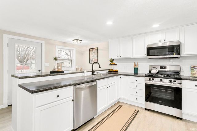 4020 Vistula Road, Mishawaka, IN 46544