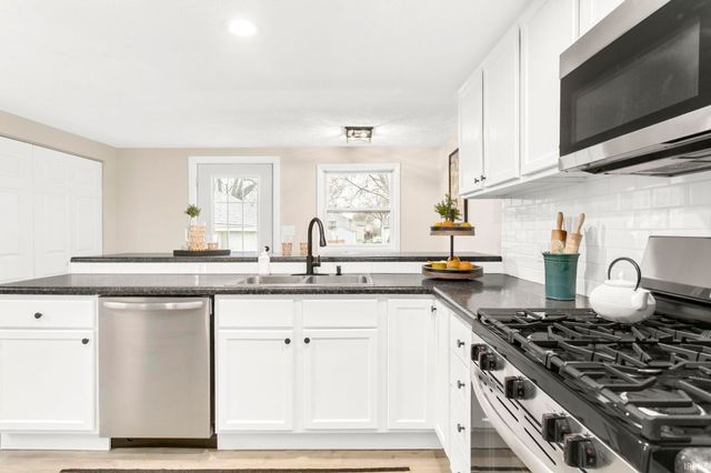 4020 Vistula Road, Mishawaka, IN 46544