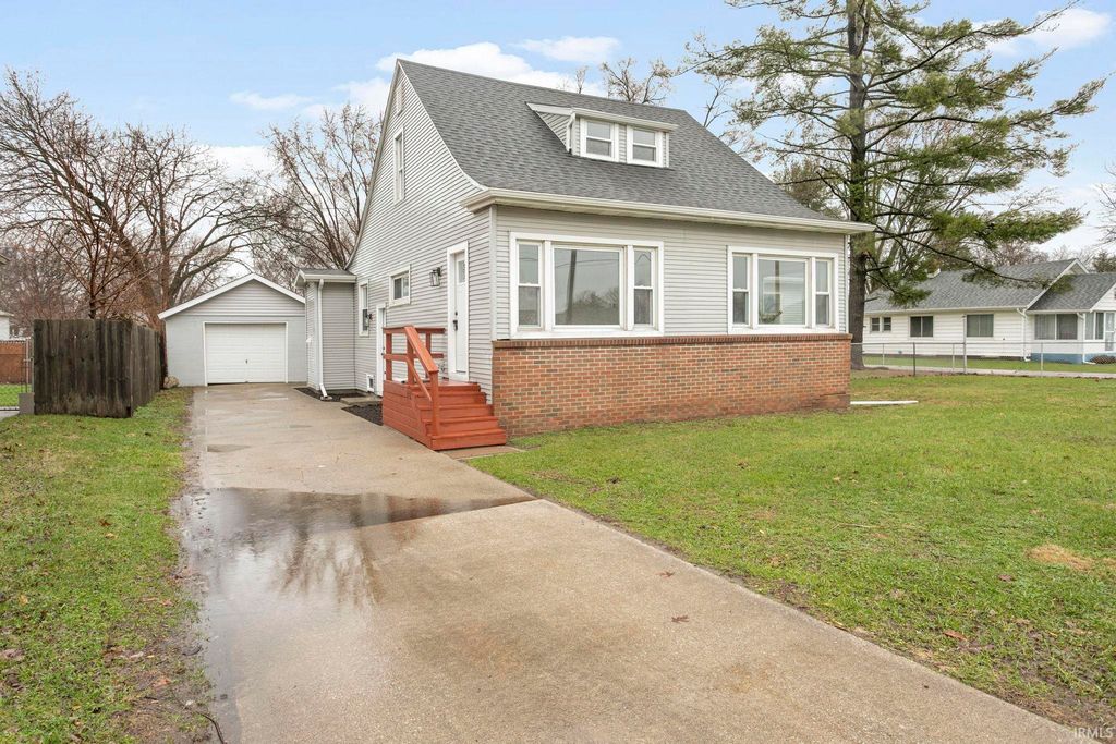 4020 Vistula Road, Mishawaka, IN 46544