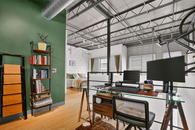 4801 S Congress Ave H1, Austin, TX 78745