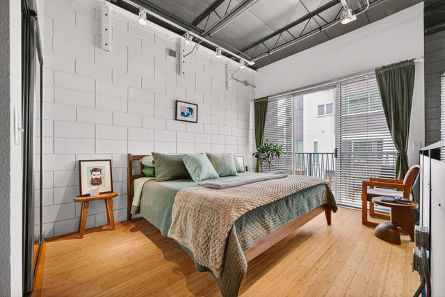 4801 S Congress Ave H1, Austin, TX 78745