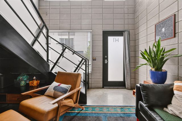4801 S Congress Ave H1, Austin, TX 78745