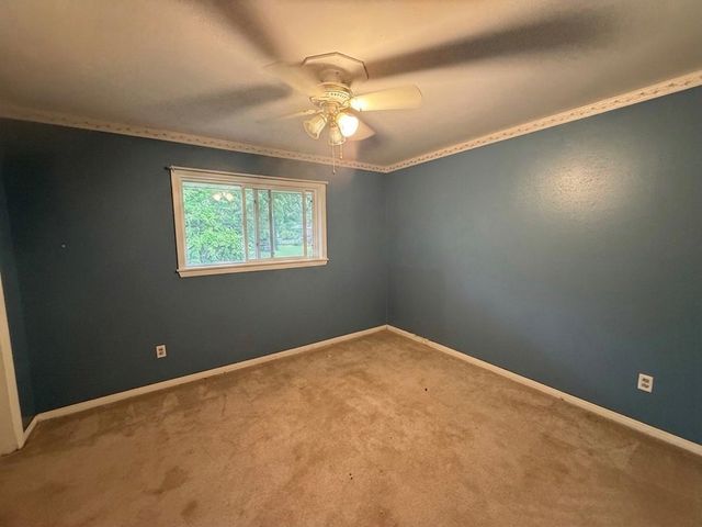 213 Van Winkle Street, Lake Jackson, TX 77566