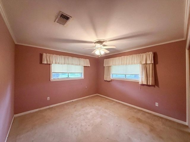 213 Van Winkle Street, Lake Jackson, TX 77566