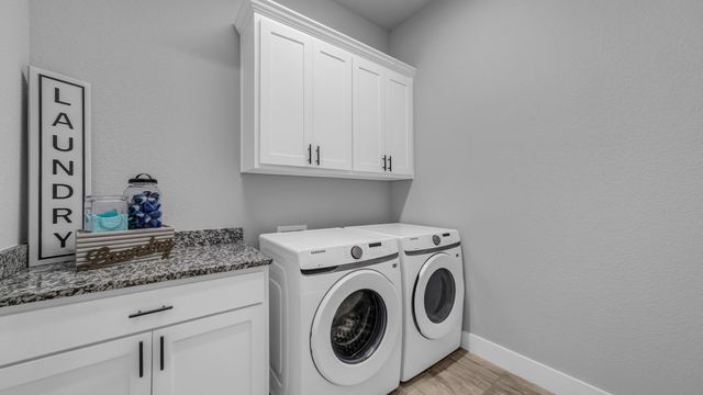 1005 Paradise Parkway, Poolville, TX 76487