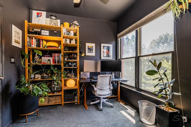 831 W 14th Place, Chicago, IL 60608
