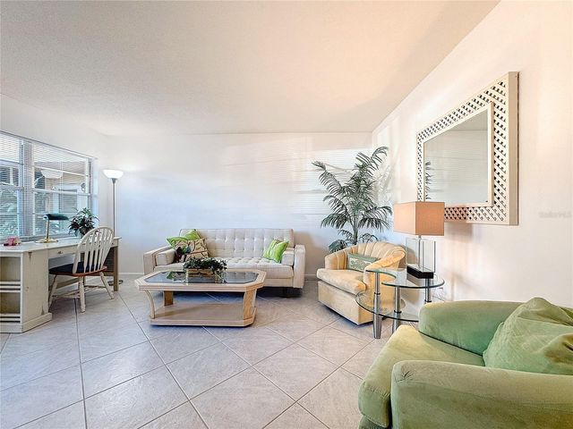 210 PARK BOULEVARD N 129, Venice, FL 34285