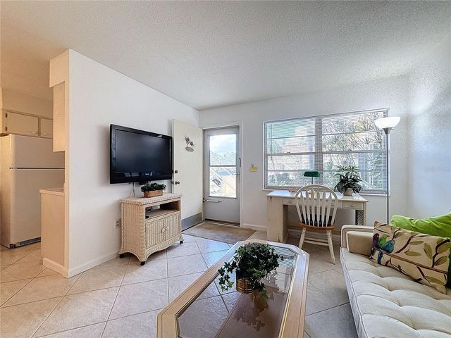 210 PARK BOULEVARD N 129, Venice, FL 34285