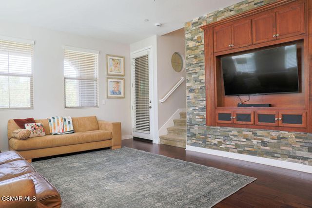211 Westpark Court 601, Camarillo, CA 93012