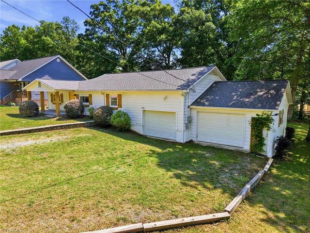 2104 Sheldon Road, Greensboro, NC 27405