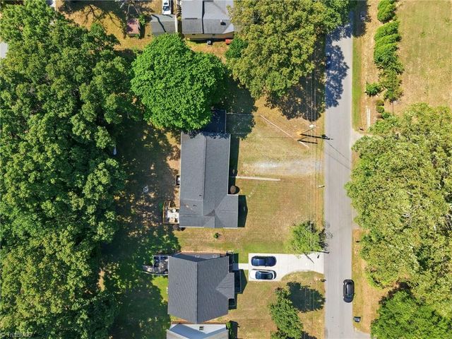 2104 Sheldon Road, Greensboro, NC 27405