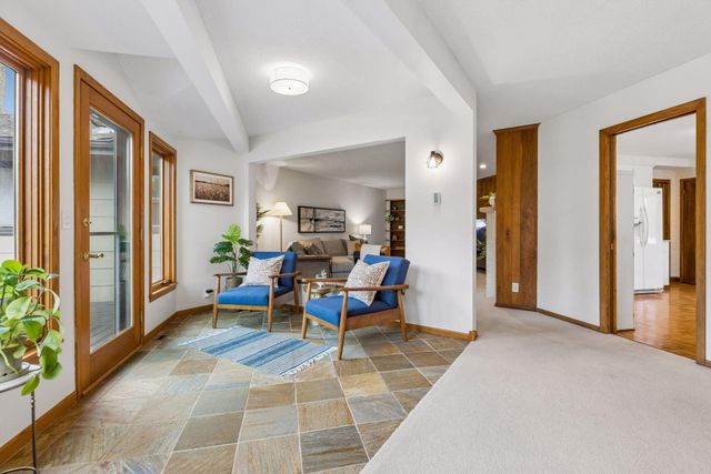 7401 W Shore Drive, Edina, MN 55435