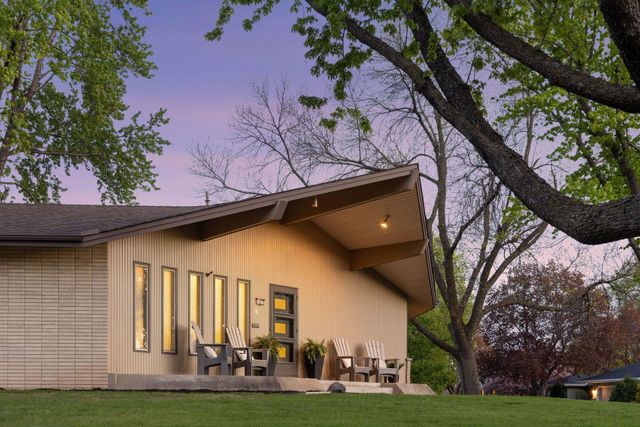 7401 W Shore Drive, Edina, MN 55435