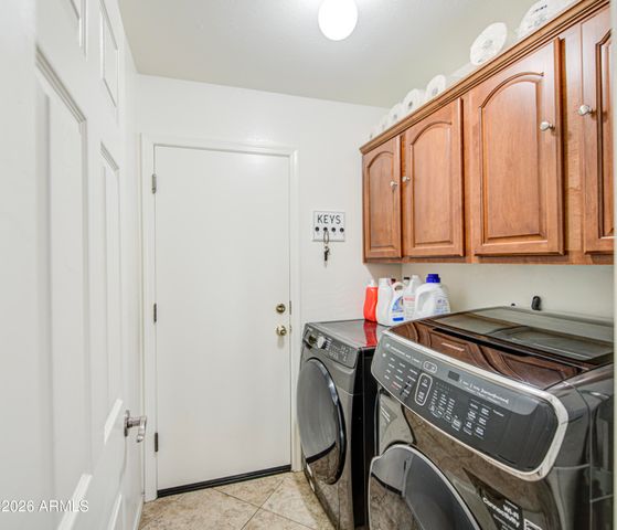 9417 W PIONEER Street, Tolleson, AZ 85353