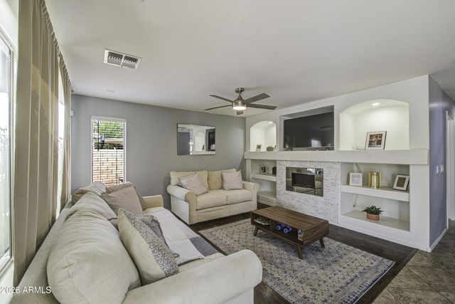 9417 W PIONEER Street, Tolleson, AZ 85353