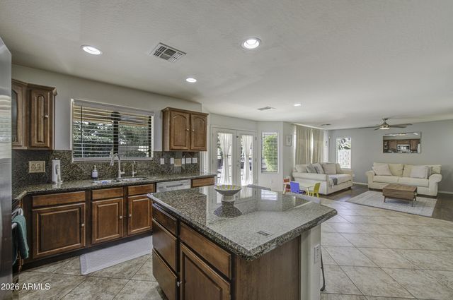 9417 W PIONEER Street, Tolleson, AZ 85353