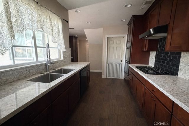 1071 E 46th, Long Beach, CA 90807