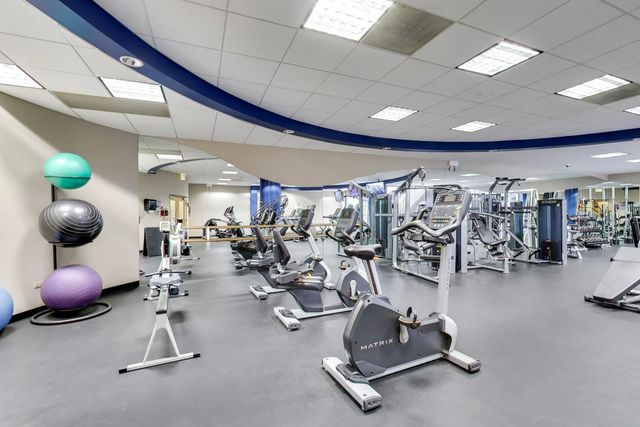 260 E CHESTNUT Street 801, Chicago, IL 60611