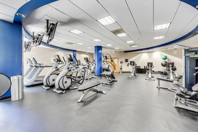 260 E CHESTNUT Street 801, Chicago, IL 60611