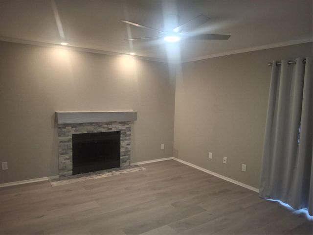 14911 Wunderlich Drive 901, Houston, TX 77069