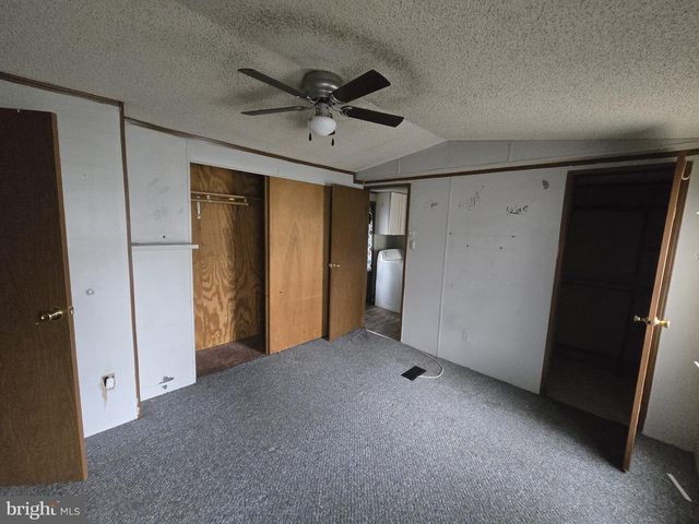 225 LACE BARK DR, Dover, DE 19901
