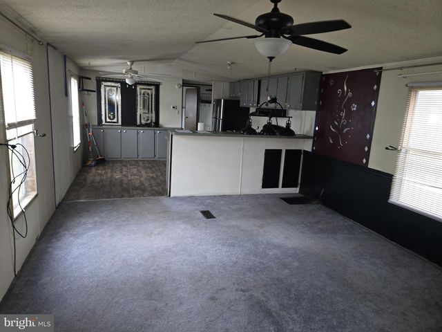 225 LACE BARK DR, Dover, DE 19901