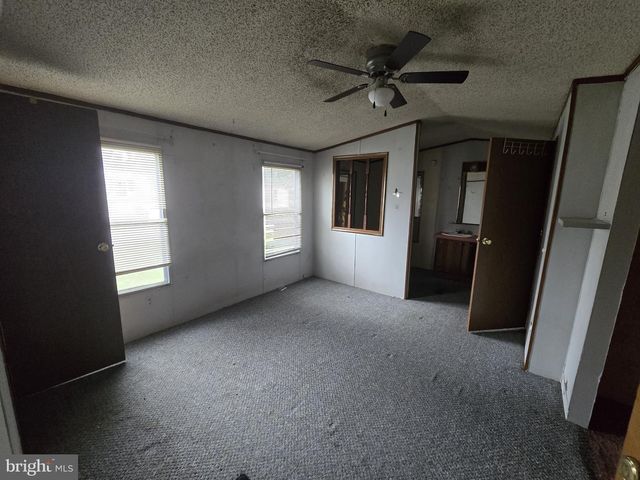 225 LACE BARK DR, Dover, DE 19901