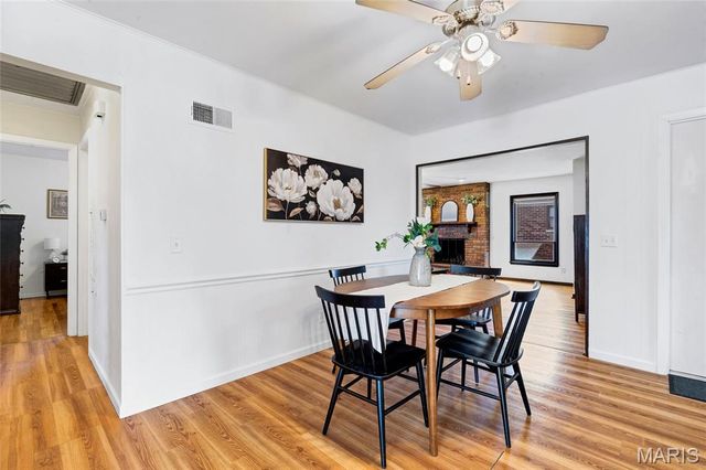3227 Bridgeridge, Mehlville, MO 63125