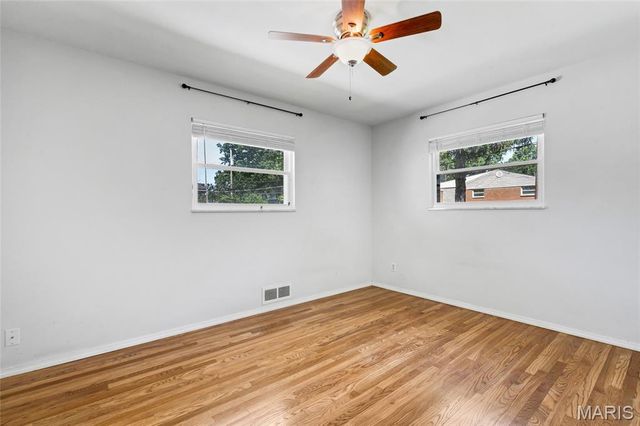 3227 Bridgeridge, Mehlville, MO 63125