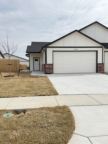 5704 E Bristol St., Bel Aire, KS 67220