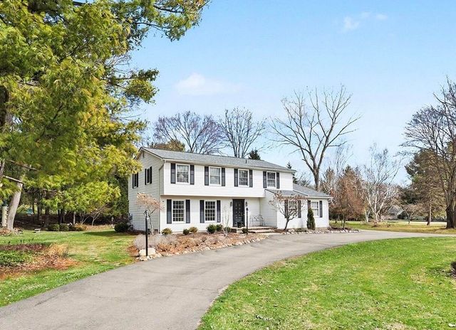 3132 Daleview Drive, Ann Arbor, MI 48105