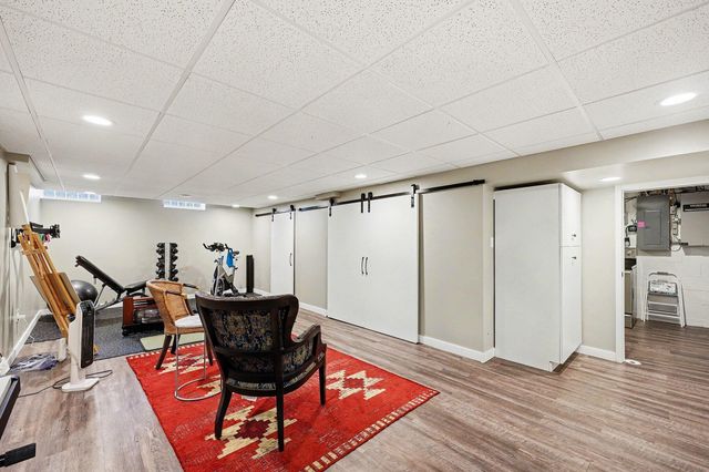 3132 Daleview Drive, Ann Arbor, MI 48105