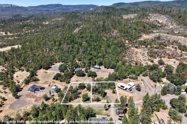 555 Hudspeth Lane, Shady Cove, OR 97539