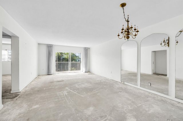 200 E Royal Palm Road 4040, Boca Raton, FL 33432