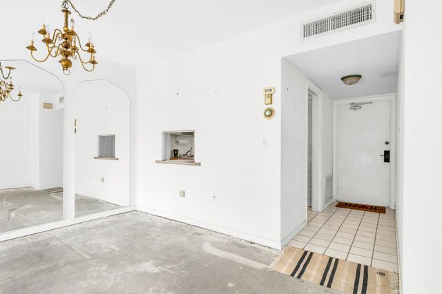 200 E Royal Palm Road 4040, Boca Raton, FL 33432