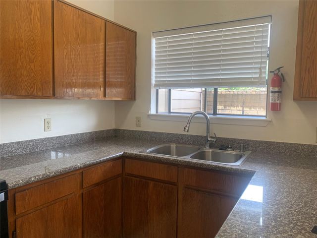 2710 Grants Lake Boulevard M2, Sugar Land, TX 77479