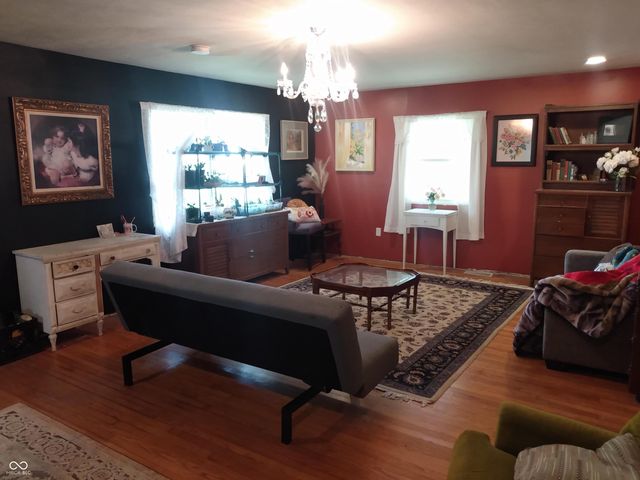 307 N Pike Street, Kempton, IN 46049