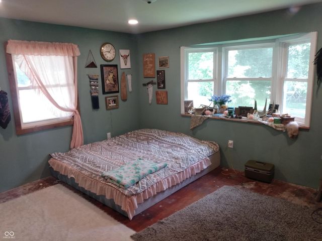 307 N Pike Street, Kempton, IN 46049