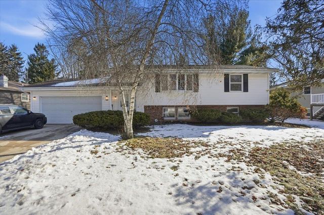 475 S Buckingham Boulevard, Whitewater, WI 53190